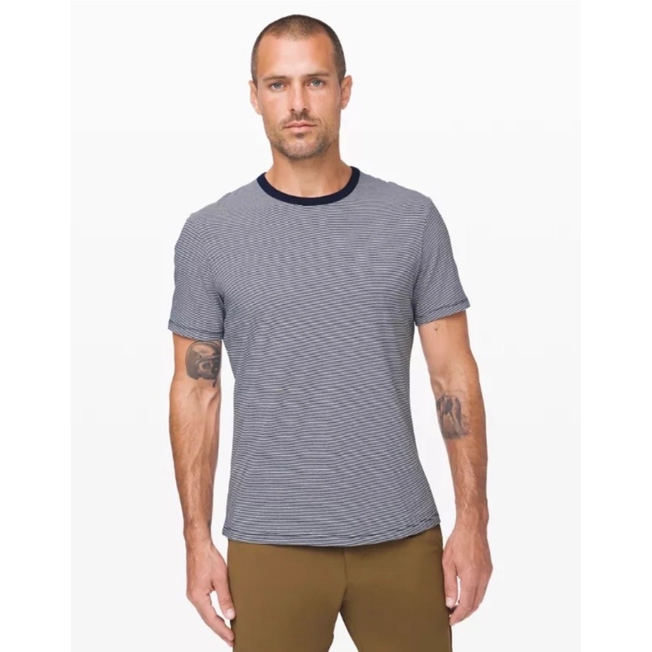 Lululemon 5 Year Basic Tee Mens XL NavyBlue White MicroStripe ShortSleeve TShirt gallery