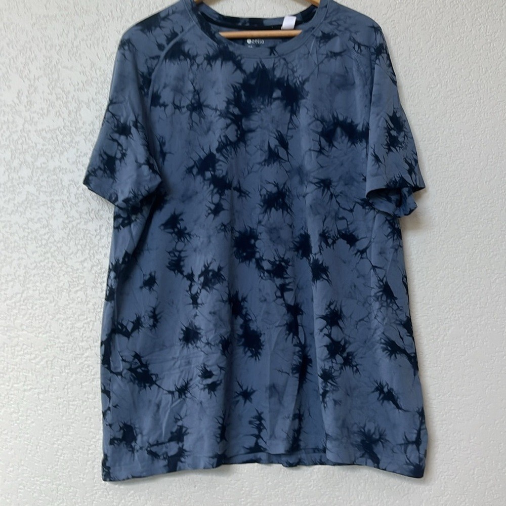 Zella Men’s Athletic Short Sleeve T Shirt Tie Dye Blue Size XXL gallery