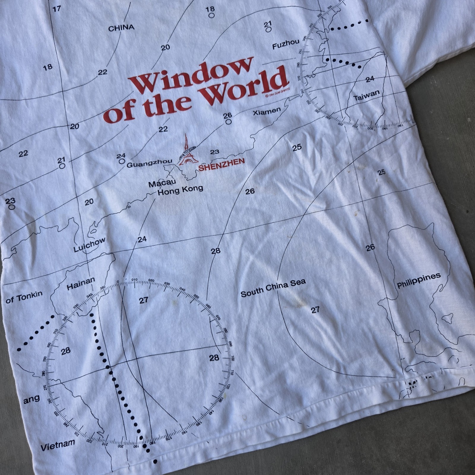 Vintage 90s China Window Of The World Map Tshirt Size XL White gallery