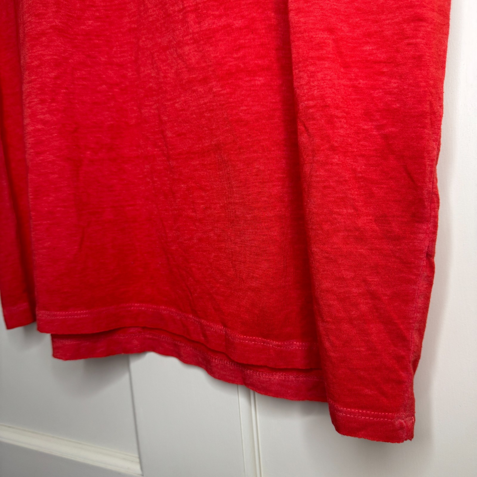 ELEVENPARIS Semi Sheer Raw Neckline and Hem Red Crewneck Tee Men’s Medium gallery
