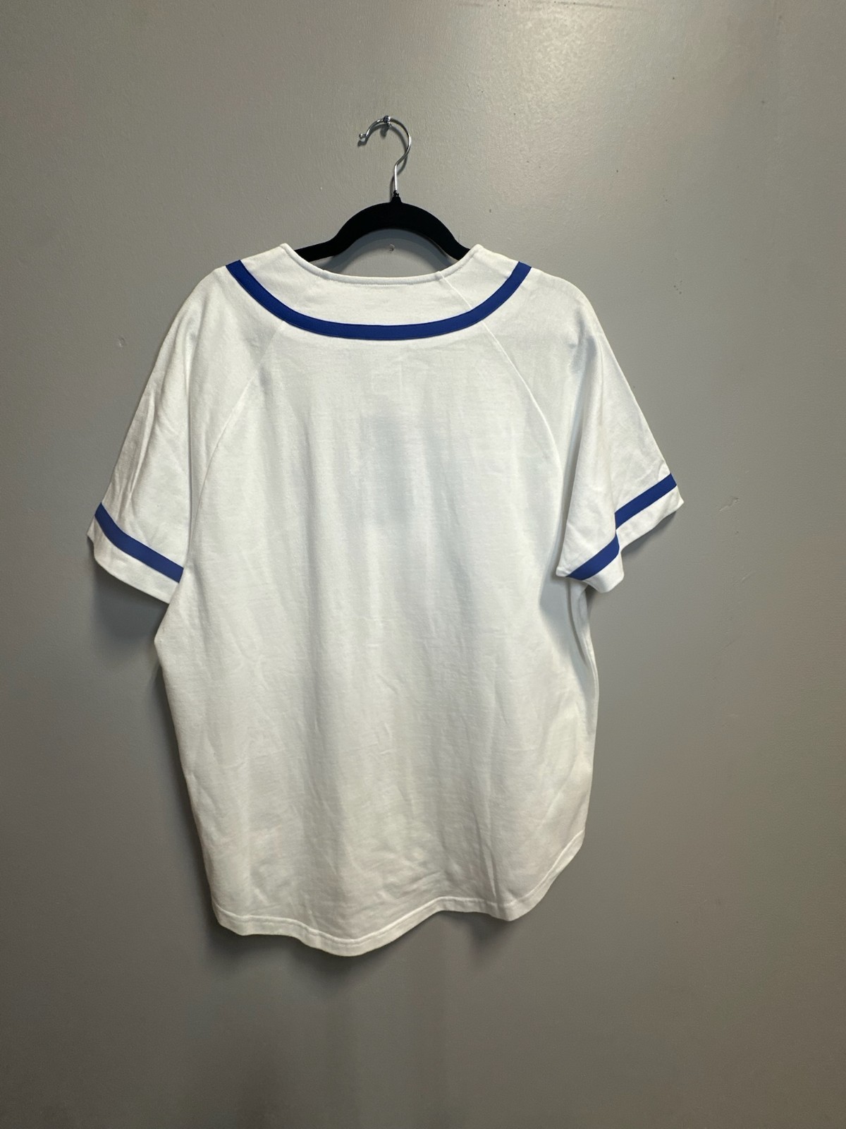 [CLOTHING SAMPLE]Men's Champion ButtonUp Tee White Size: Medium New Without Tags gallery