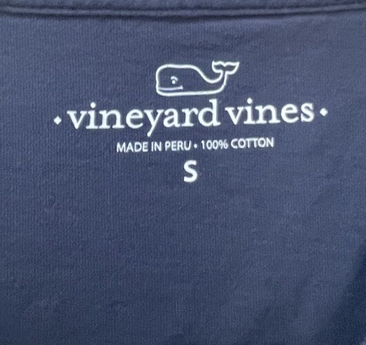 Vineyard Vines Grouper Flag Short Sleeve Blue Pocket T-Shirt Men’s Size Small gallery