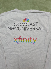 Comcast NBCUniversal Xfinity Pride Lives Here T-Shirt Stonewall 50 LGBT Pride M