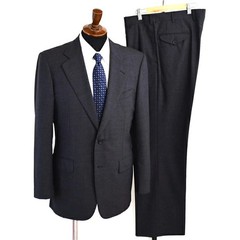 Burberrys Dark Gray Stripe Wool 2Button Suit with Center Vent 100% Wool