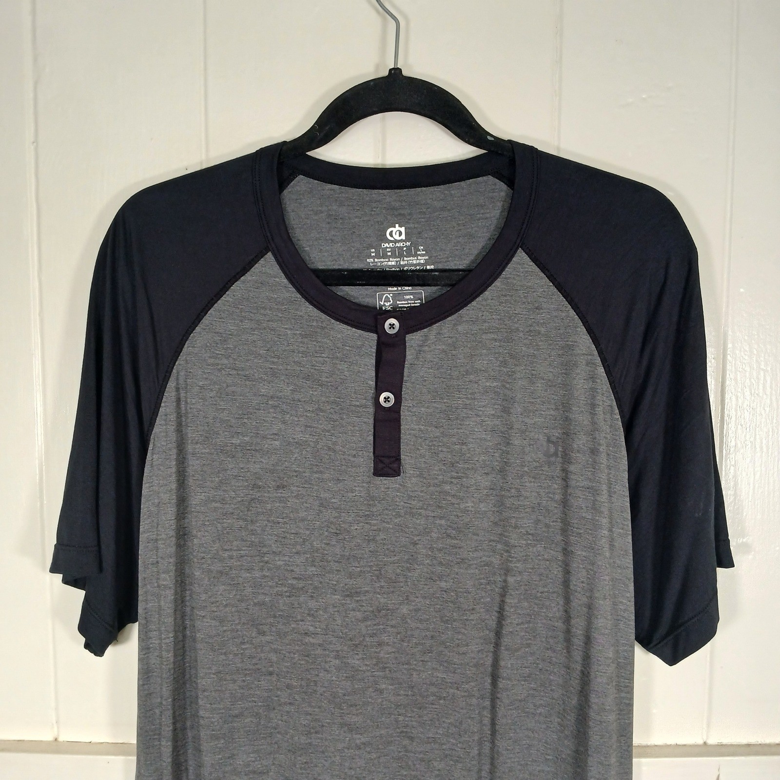 David Archy Henley Shirt Mens Medium Gray Black Bamboo Rayon Raglan Short Sleeve gallery