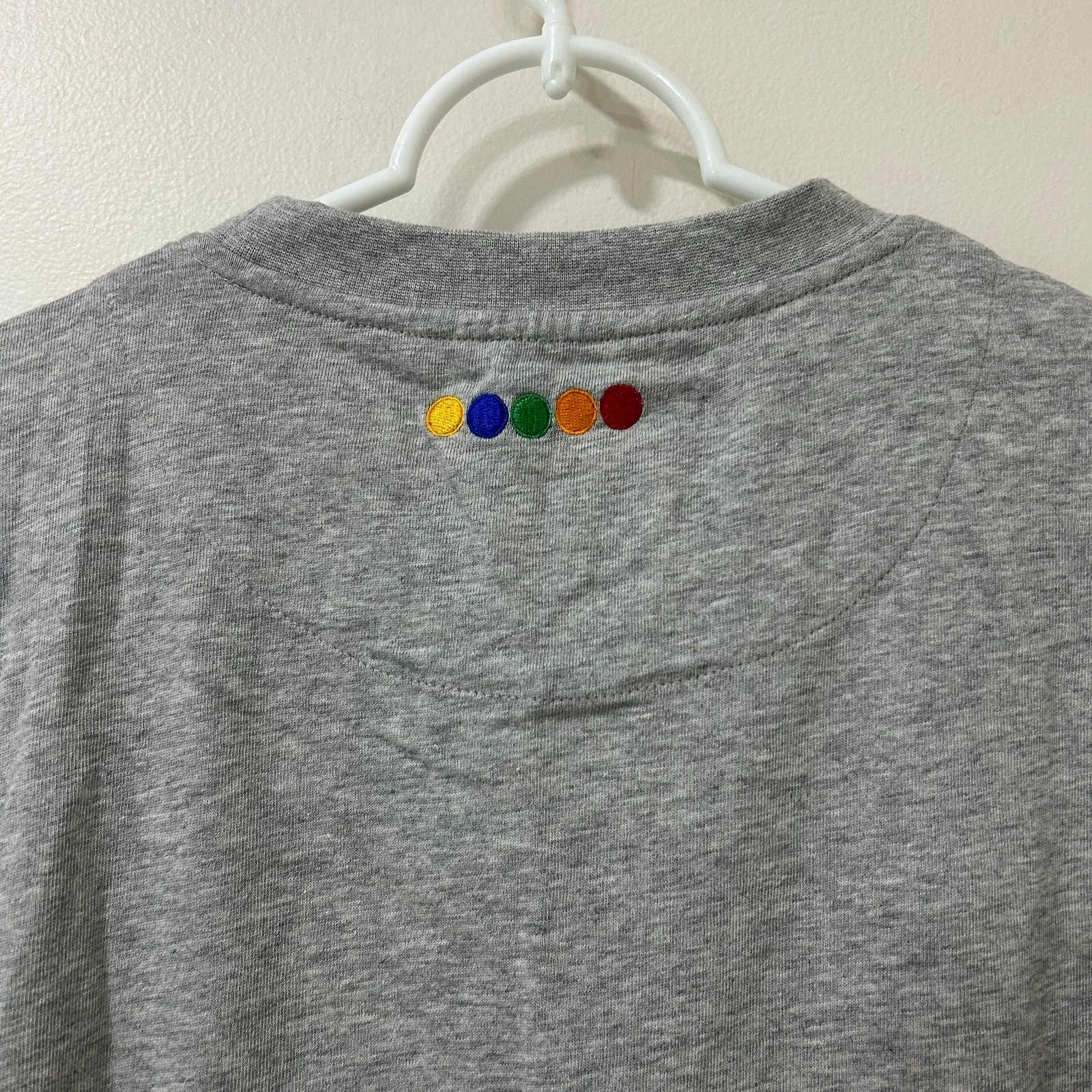 Coogi Vintage Mens Sz Large Gray Short Sleeve T Shirt Embroidered Logo Patterned gallery