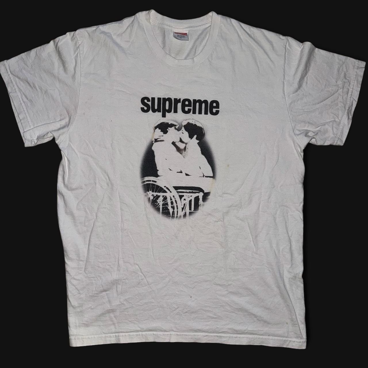 Supreme Men's Short Sleeve T-Shirt Medium, Made In USA, White gallery