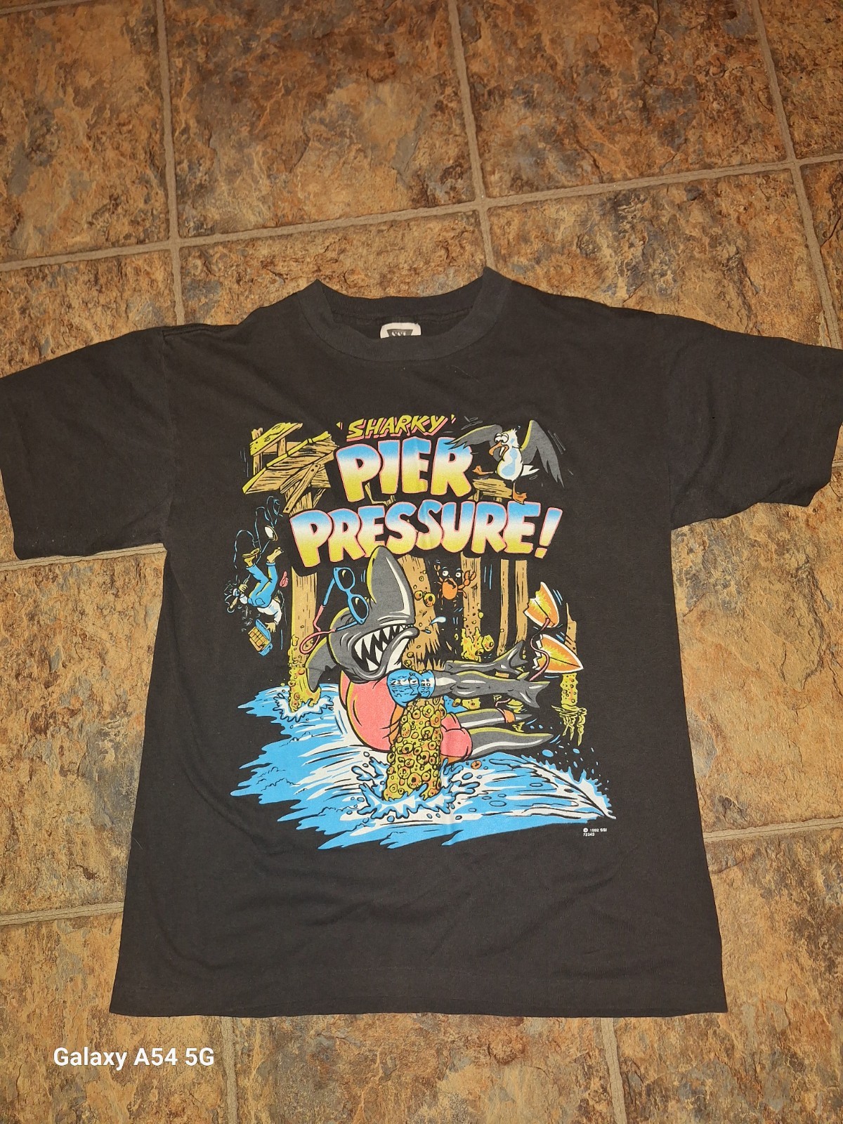 Vintage 90s SSI T-Shirt Sharky Pier Pressure See Measurements
