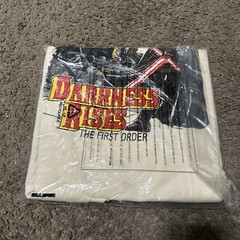 NWT RARE Star Wars T-Shirt Size Large!! Darkness Rises First Order QUALITY!