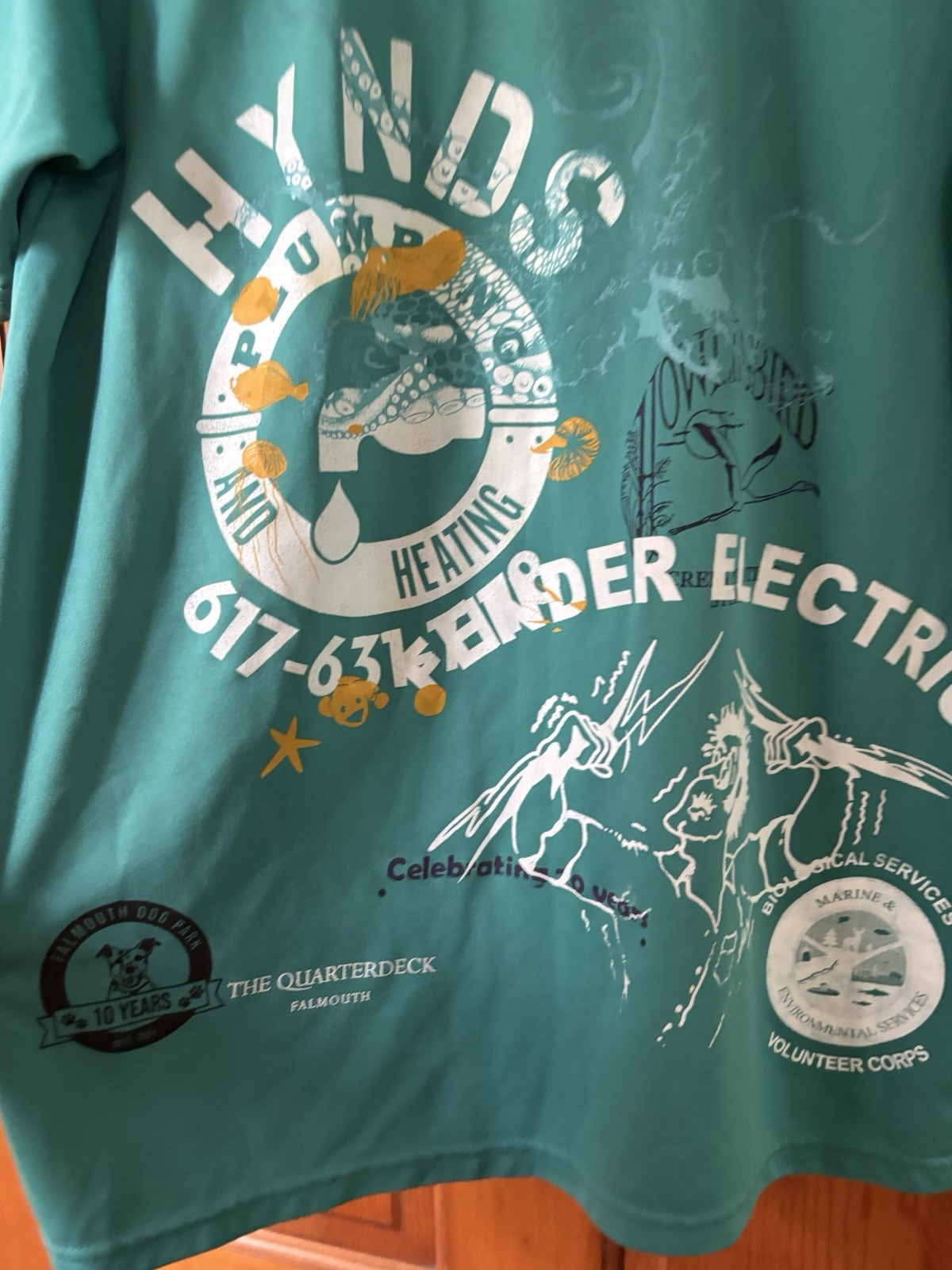 HYNDS Blue Mermaid Falmouth Cape Cod Sunblock Pullover Shirt Men’s Size XL gallery
