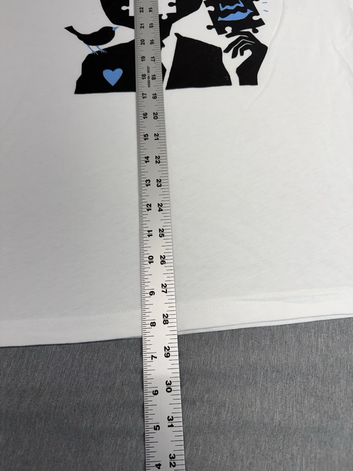The Thread Shop, Counting Crows Missing Puzzle Piece T-Shirt White Size M. NWOT. gallery