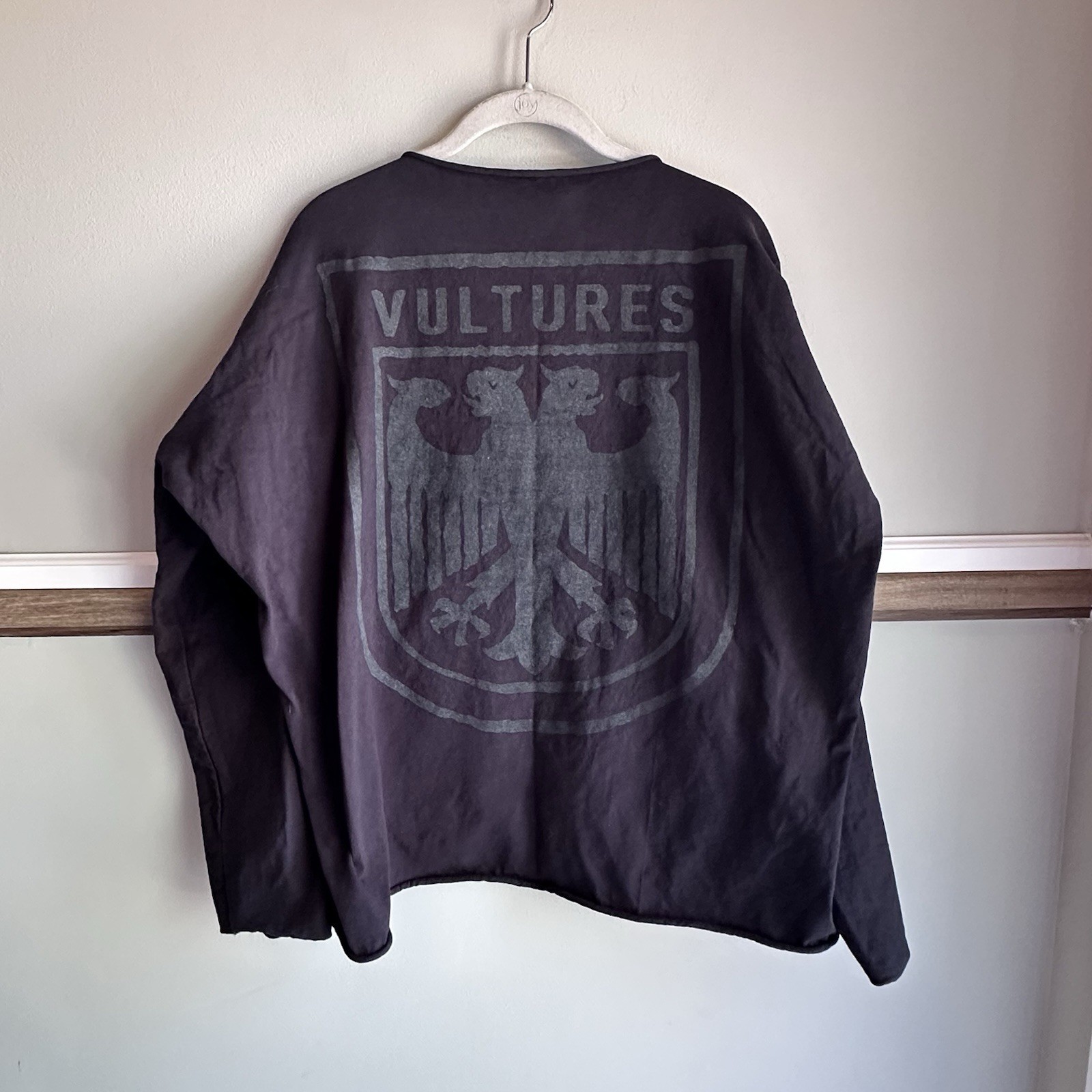 Yeezy YZY Vultures Black Box Long Sleeve Shirt Kanye West Men’s Small, 1 gallery