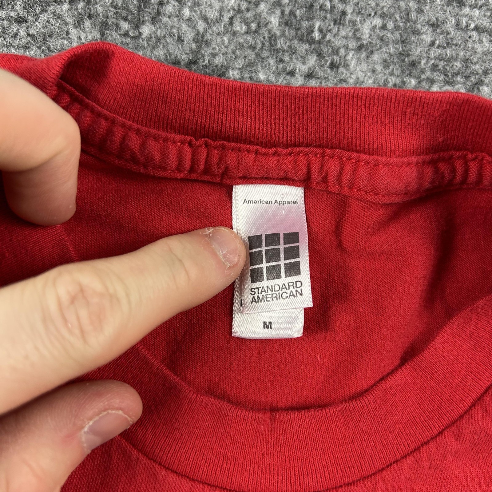 Apple Employee IPod Shirt Mens Medium Red Give Now Borrow Later Tee gallery