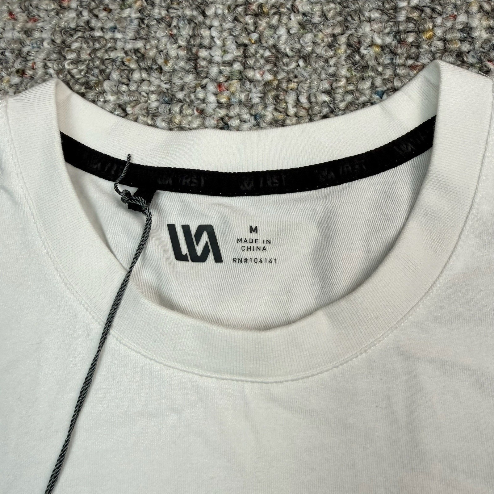 VRST Shirt Mens Medium Essential Pocket Tee Short Sleeve White NWT gallery