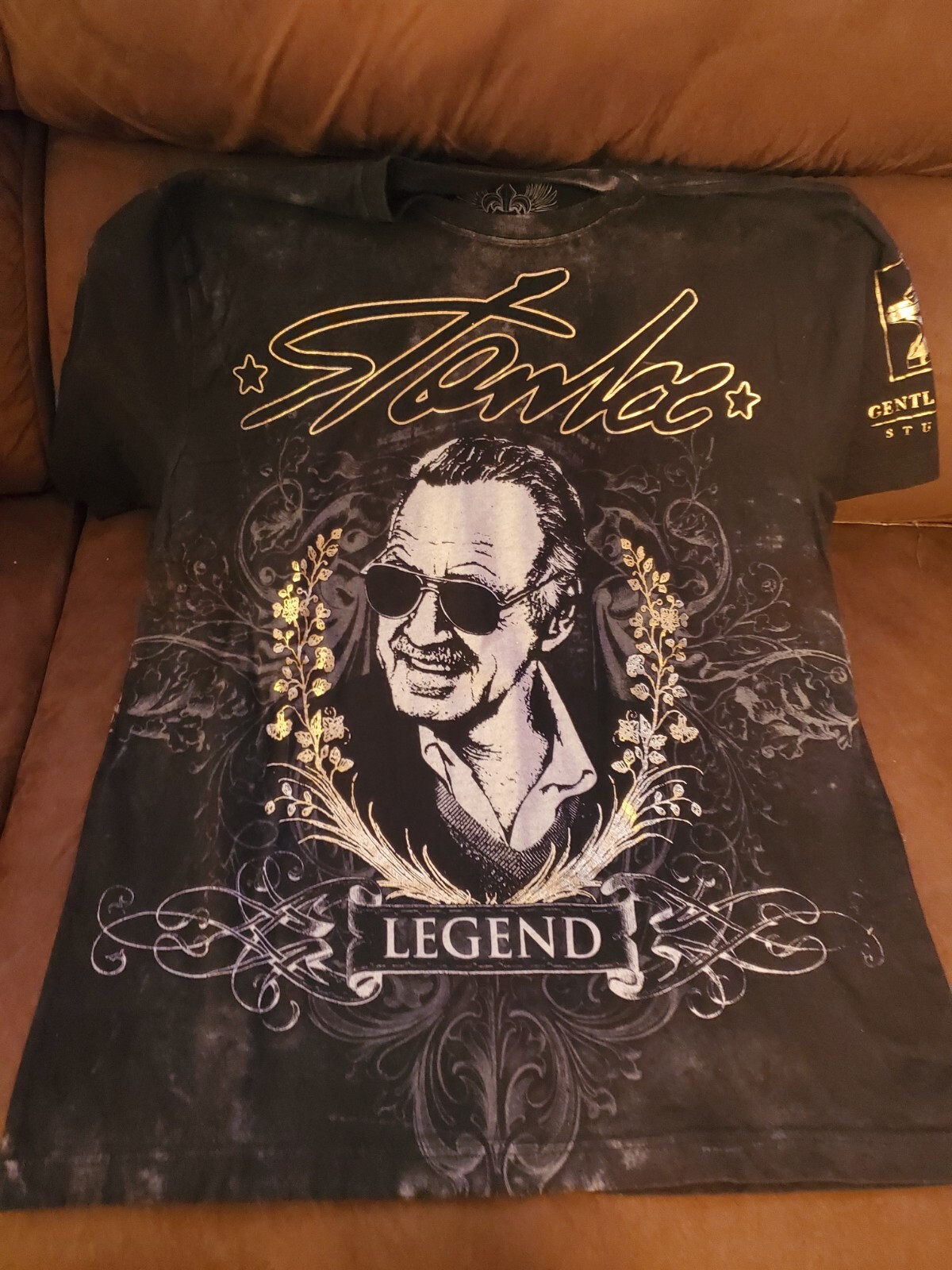 STAN LEE LEGEND T-SHIRT NEW XL SDCC 2011 EXCLUSIVE FROM GENTLE GIANT VIP gallery