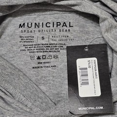$74 Municipal Enduro Stretch Long Sleeve Hooded T-Shirt Gray Small Tagless NWT