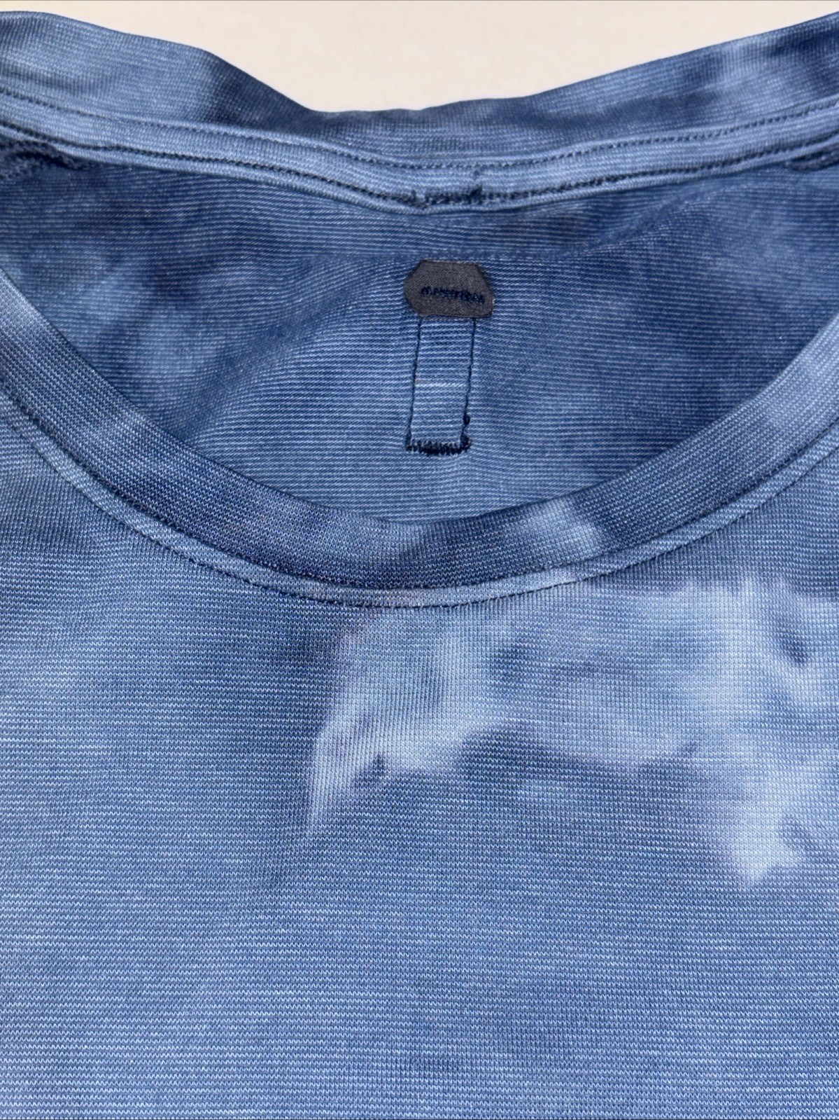 Lululemon Always Agile Short Sleeve Spray Diamond Dye Tee Size Large Blue Navy gallery
