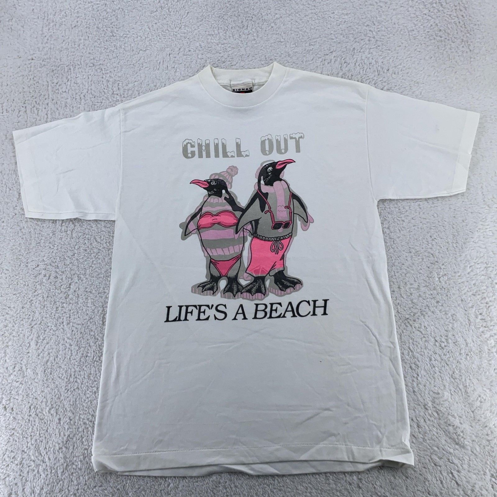 Vintage 90s Heat Color Changing Chill Out Life's a Beach T-Shirt Medium Penguin gallery