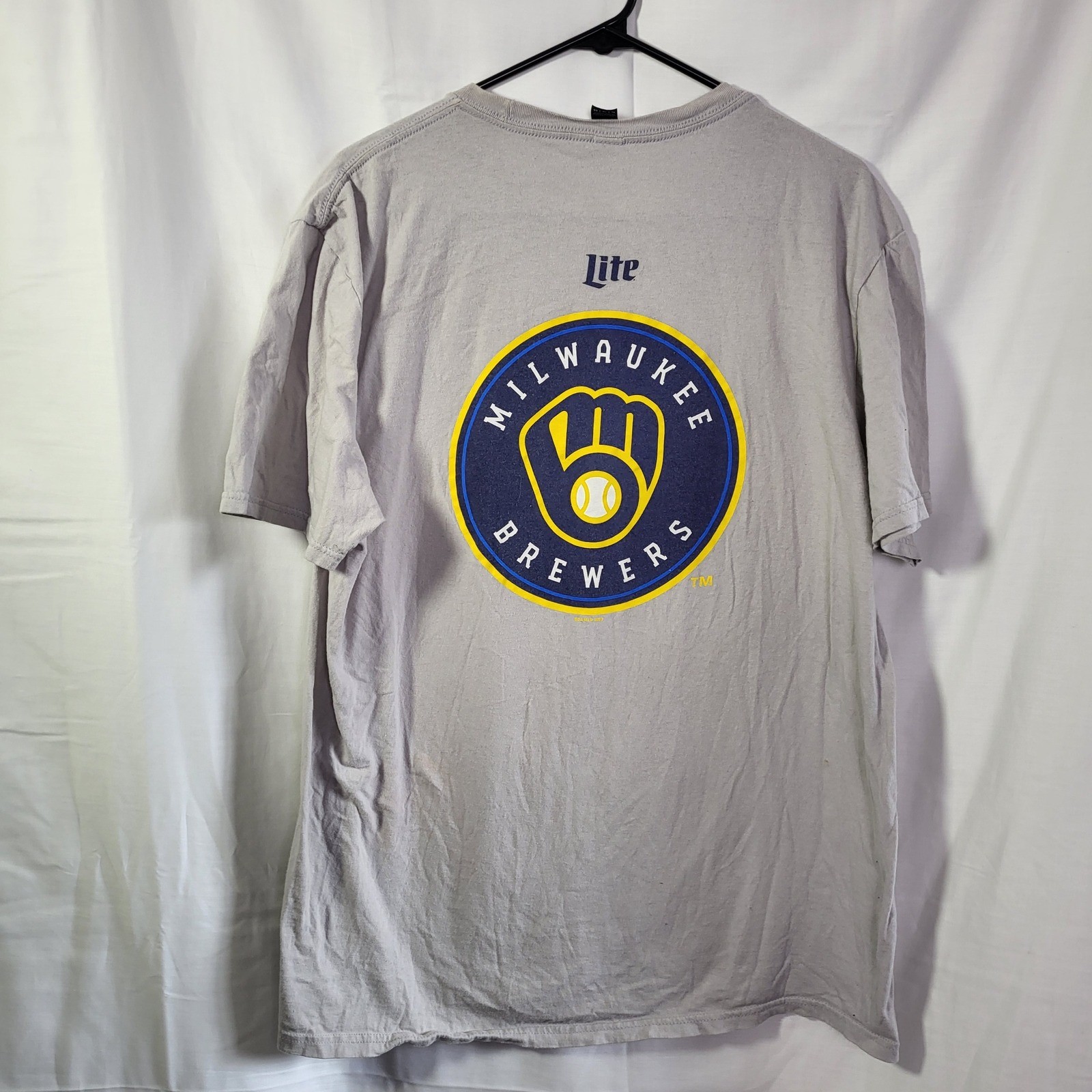 Milwaukee Brewers Miller Lite Gray Graphic T-Shirt Mens XL District DT5000 MLB gallery