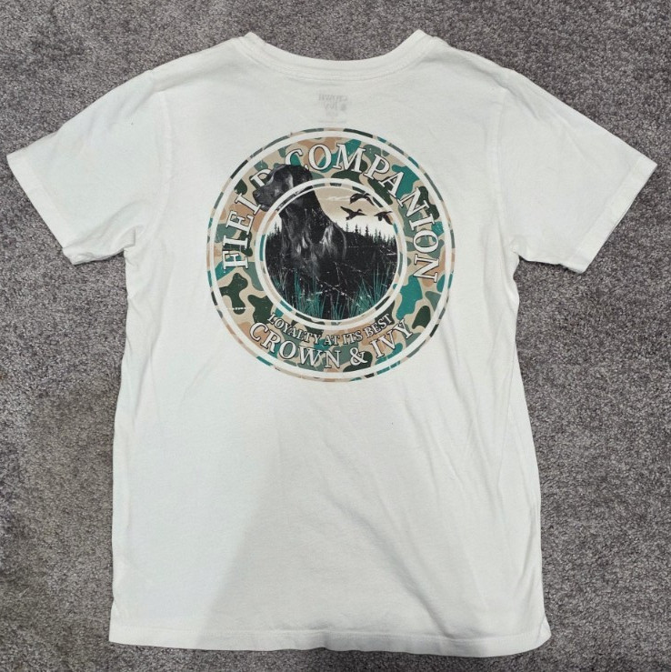 Lot of 5 Boys T shirts - 3 Quick Silver, 1 Great White Dive Co., 1 Crown & Ivy-S gallery