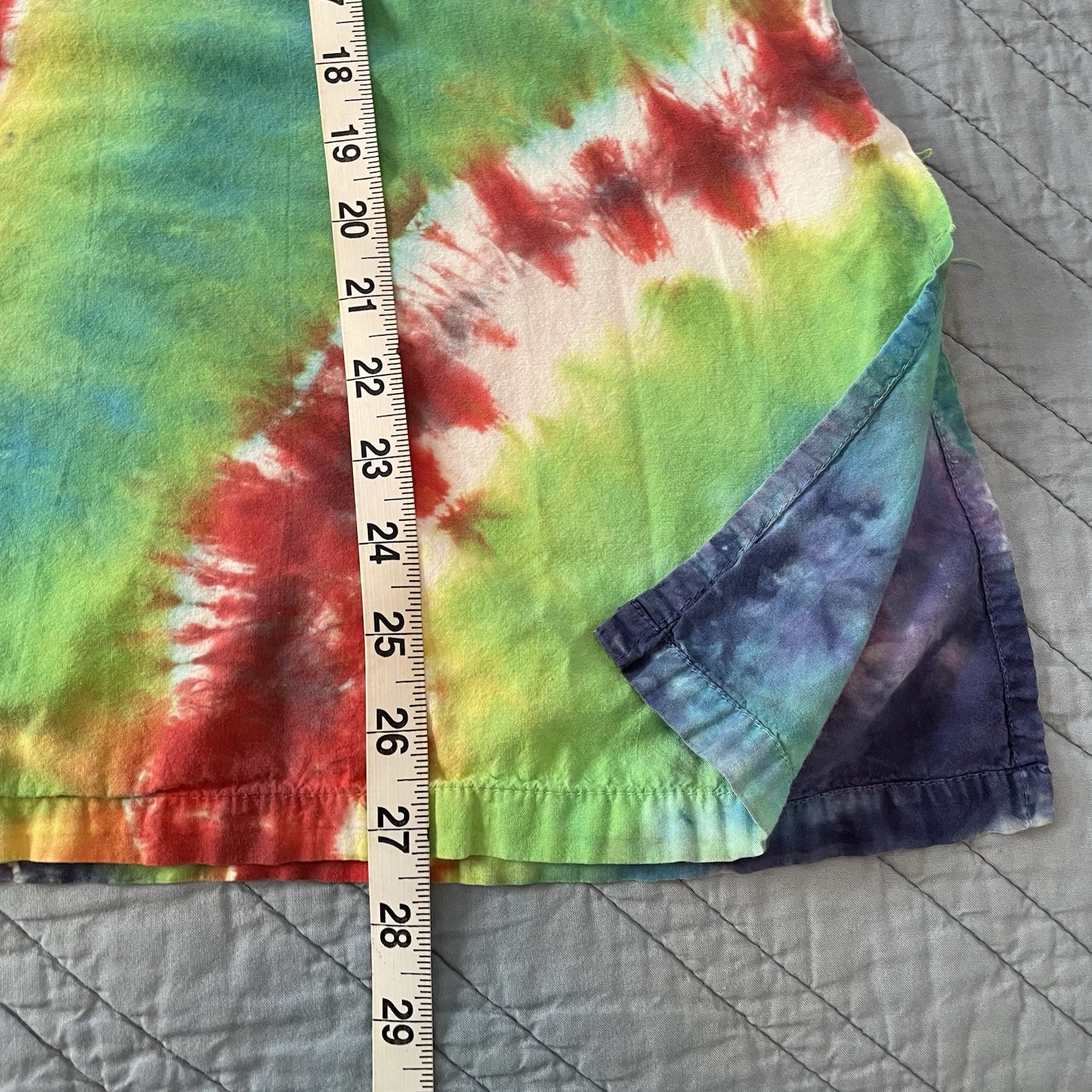 VTG Dharma Trading Co Men’s V-Neck Rainbow Tie Dye Shirt Size Large 100% Cotton gallery
