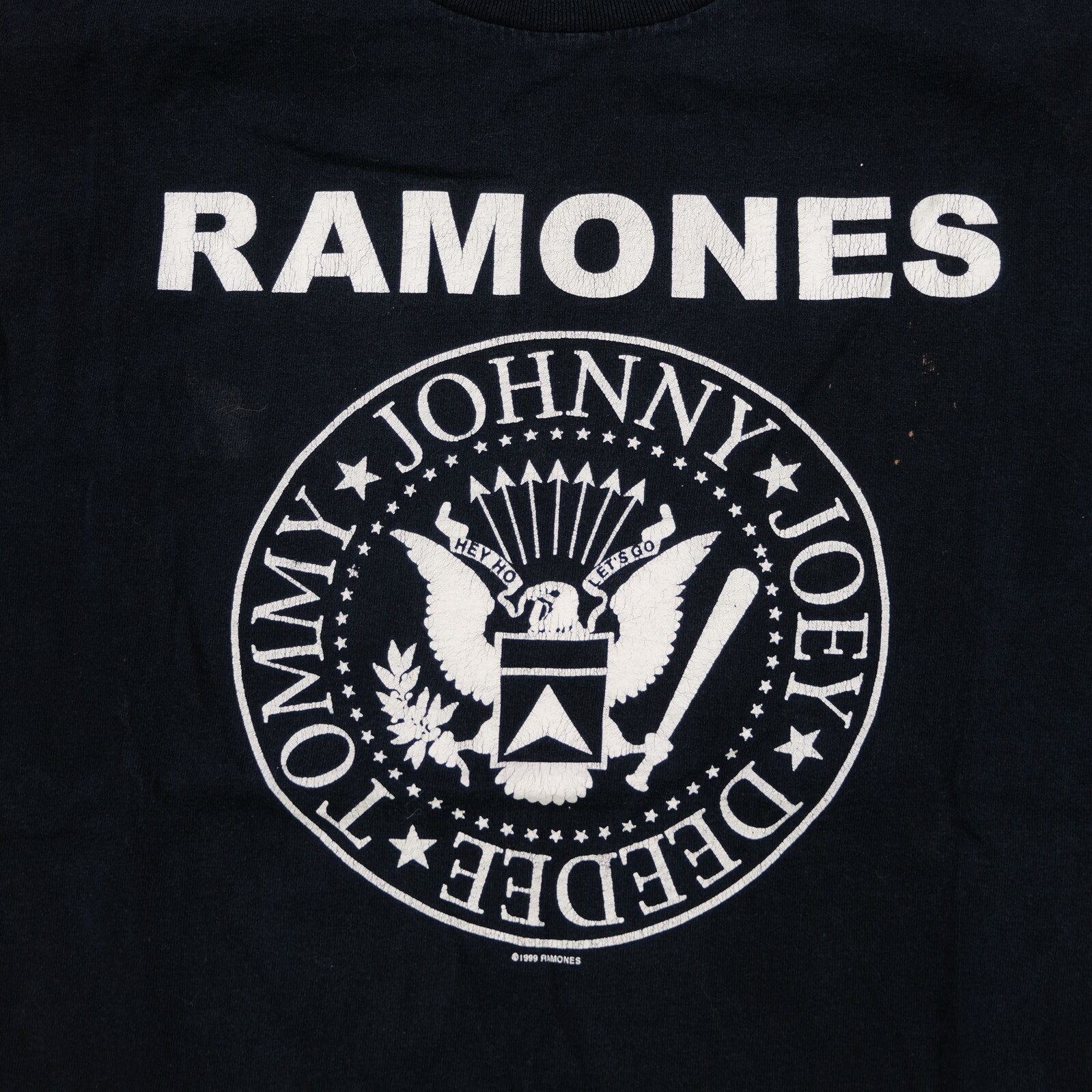 Rare VTG 1-2-3-4 The Ramones Johnny Joey Dee Dee Tommy 1999 Seal T Shirt 90s M gallery