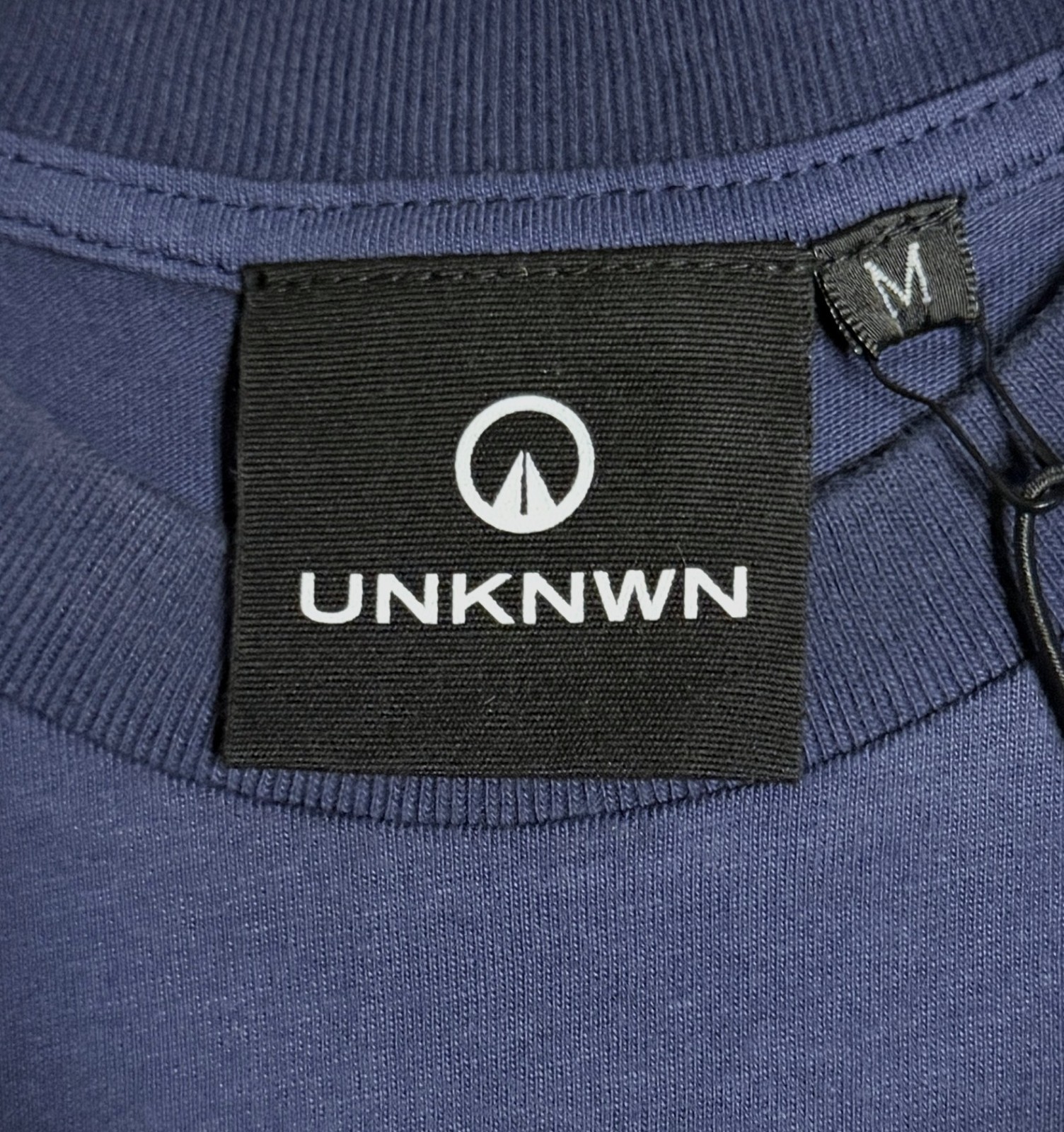 UNKNWN Blue Tee Shirt (Lebron James Brand) Size Men's Medium gallery