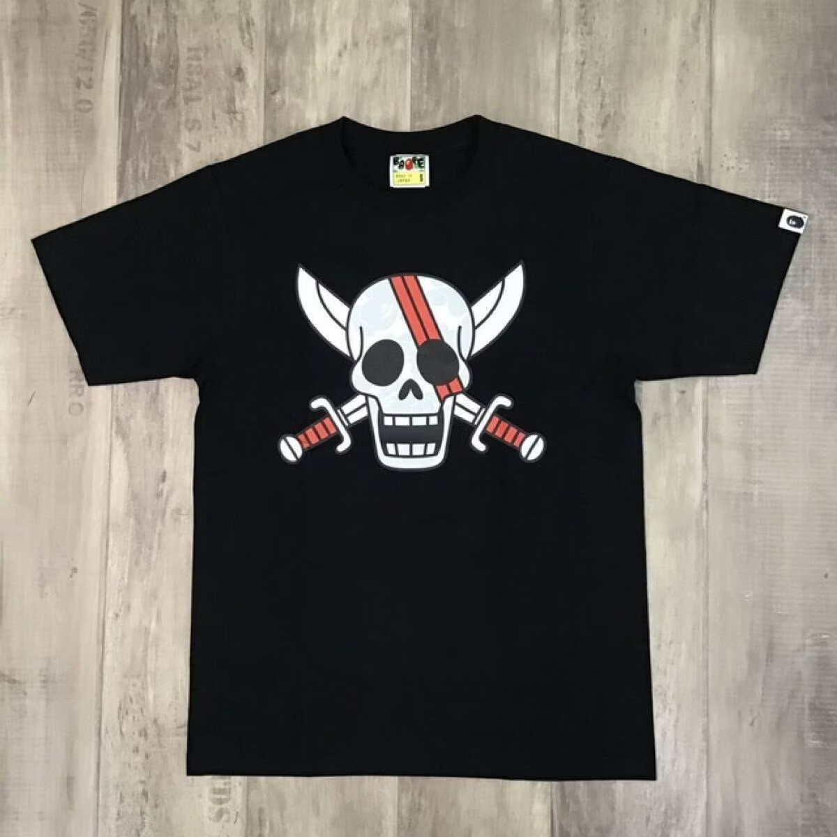 Aoyama Exclusive One Piece × BAPE CAMO Shanks T-Shirt A Bathing Ape Size S gallery