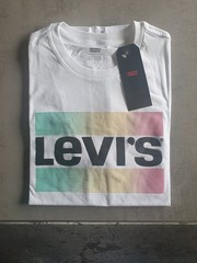 LEVI’S MOD MC GRAPH 396360029 TGXL COL. WHITE EURO 25.00
