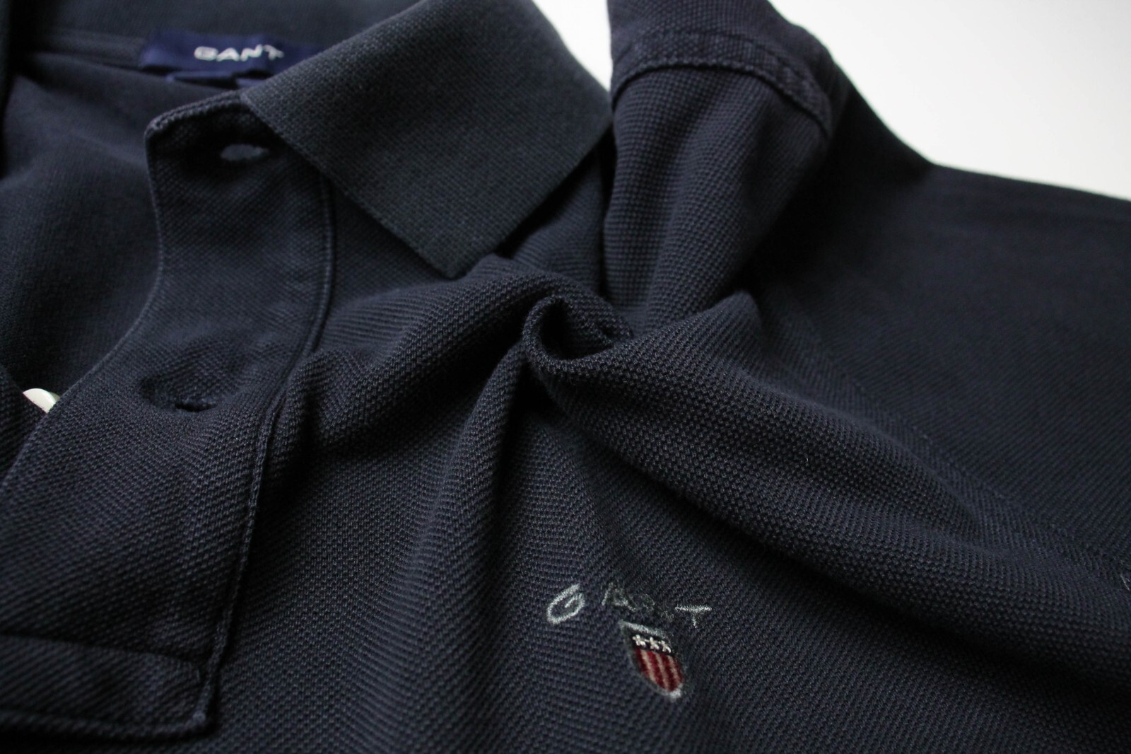 GANT Regular Fit T-Shirt Mens Medium Short Sleeve Half Button Polo Collared Navy gallery