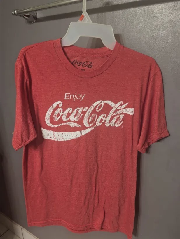 Red Coca Cola T Shirt | Medium | Lightly Weathered | Measurements in Description