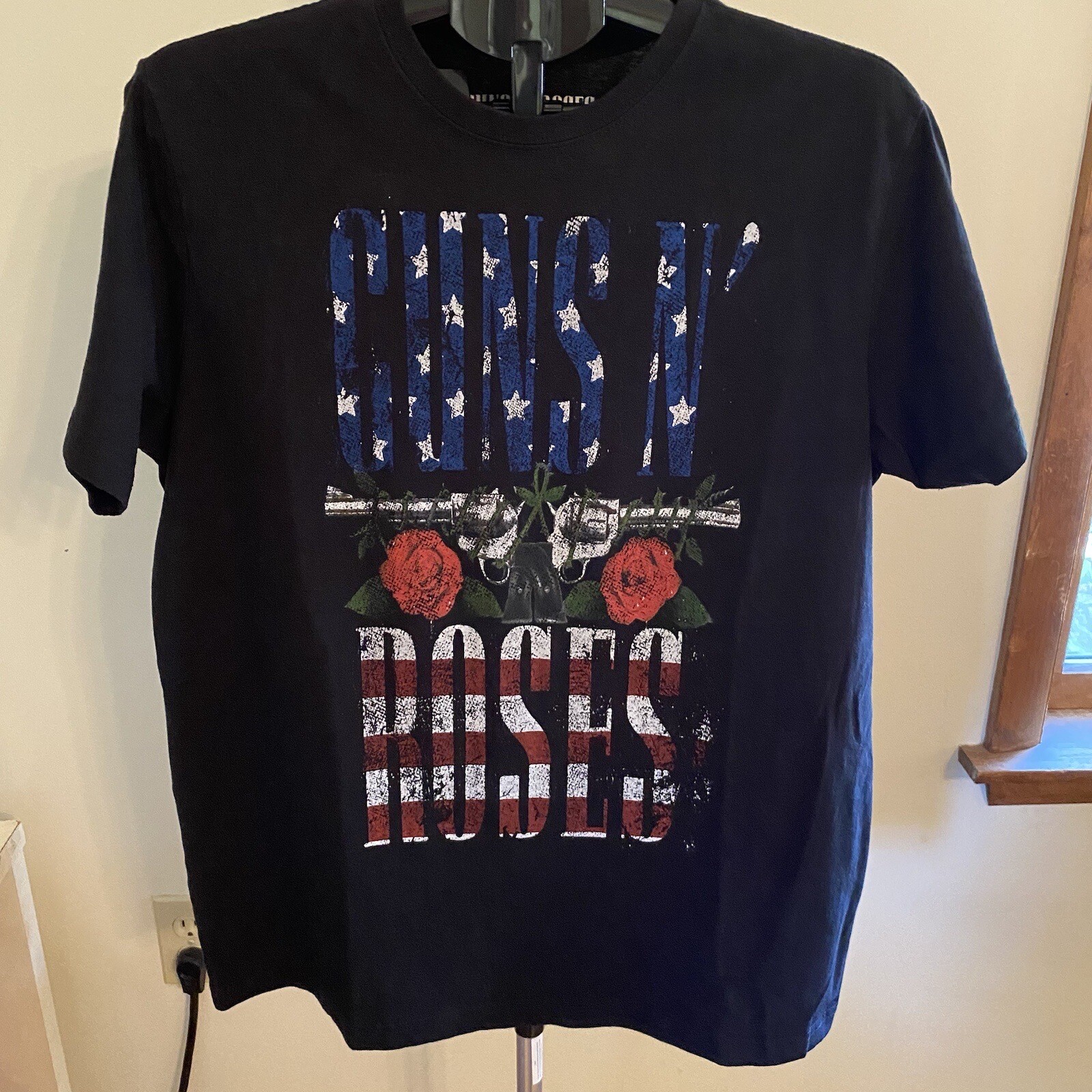 Guns N Roses Patriotic Men’s T Shirt Size XL gallery