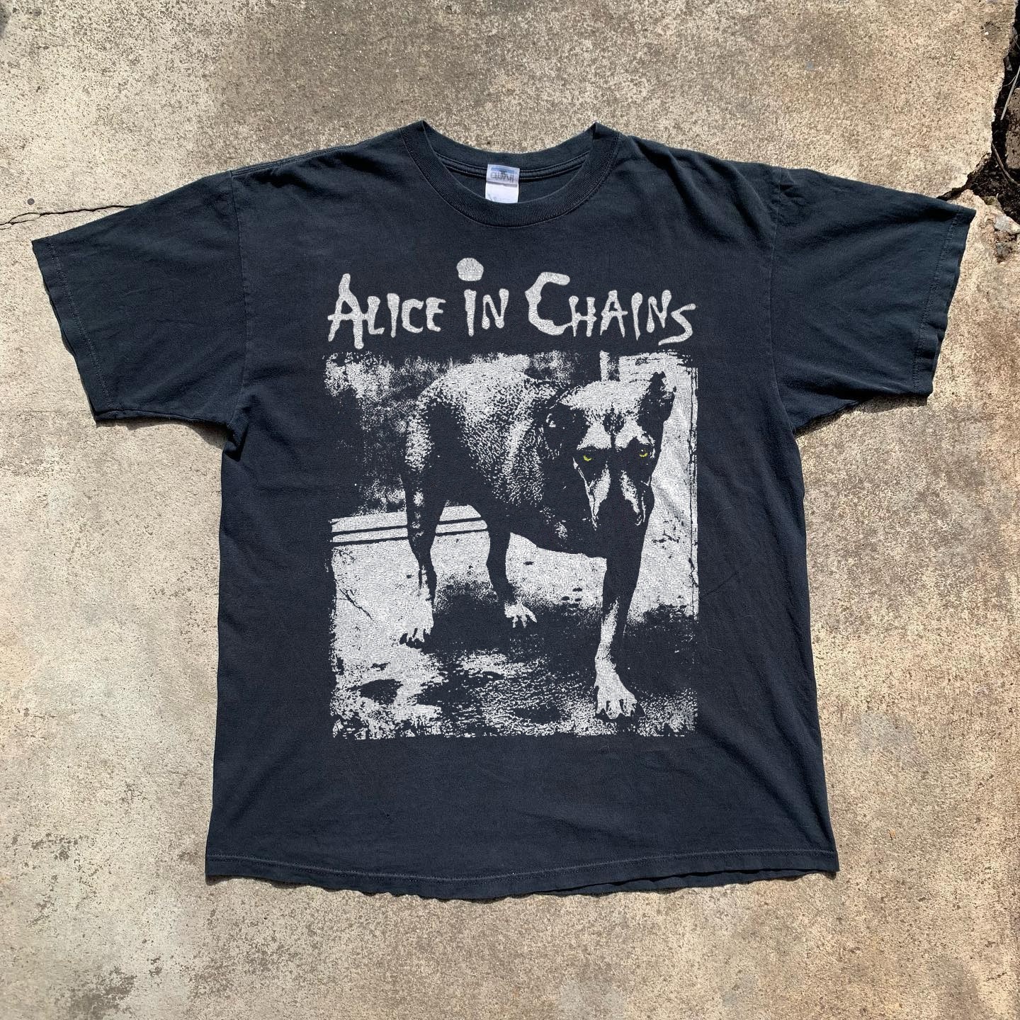 Alice In Chains Tripod Album 1 Heavy Cotton Black Unisex T-shirt Size S-5XL gallery