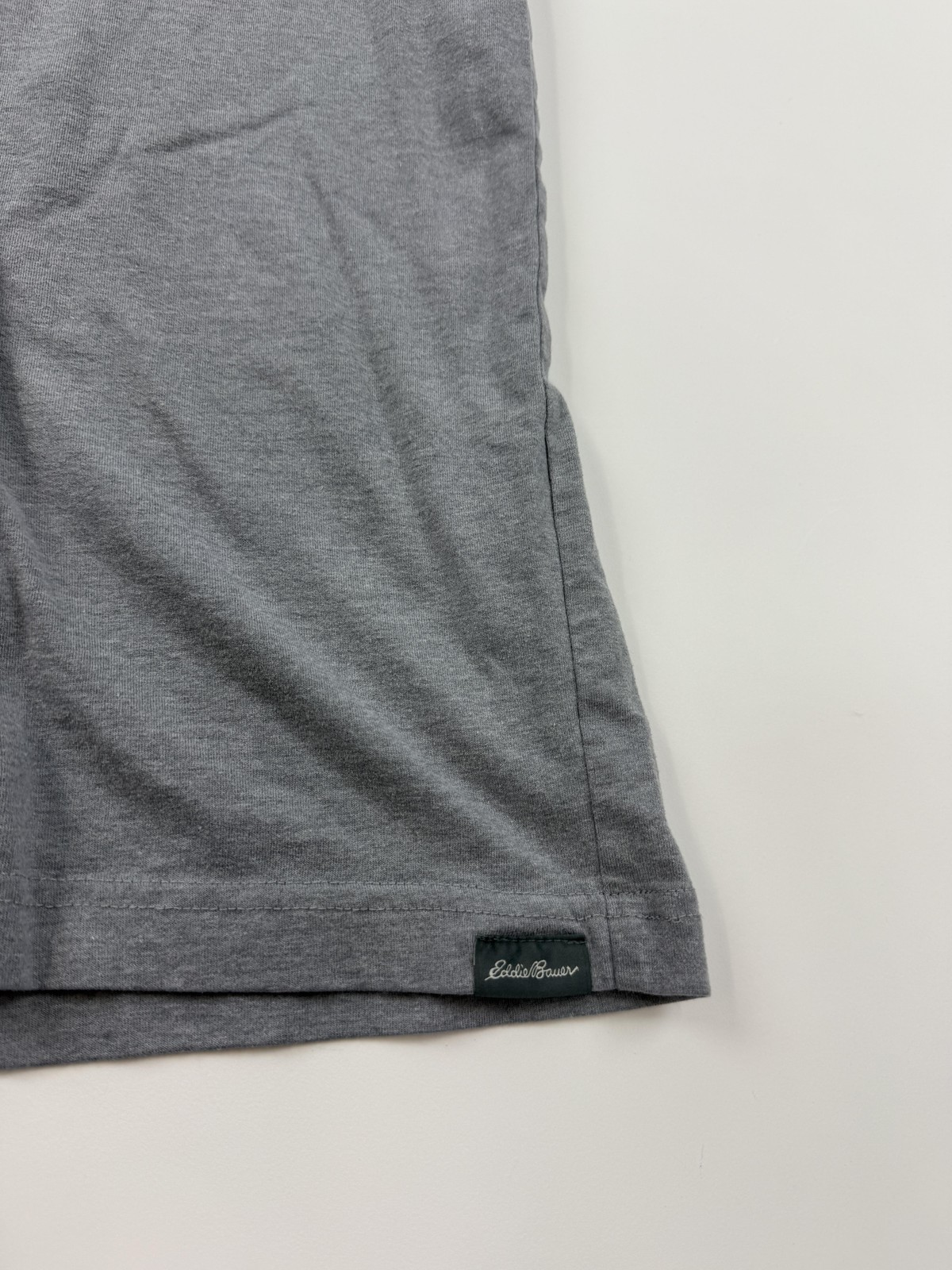 Eddie Bauer Shirt Mens XL Gray Solid Tagless Cotton Blend Tee Crewneck gallery