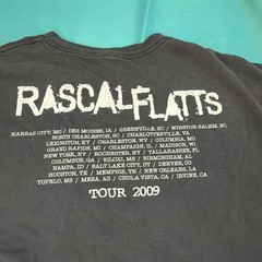 Rascal Flatts 2009 Still Feels Good Tour Concert T-Shirt Large