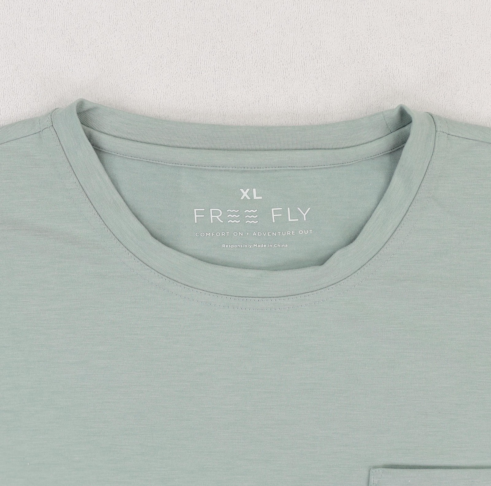 Free Fly Shirt Mens XL Green Bamboo Flex Pocket Tee Lightweight Soft Stretch gallery
