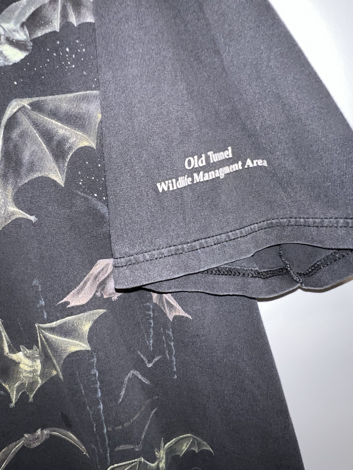 Vintage Old Tunnel Wildlife Bats Tee Shirt Mens 2XL Black Animal RARE gallery