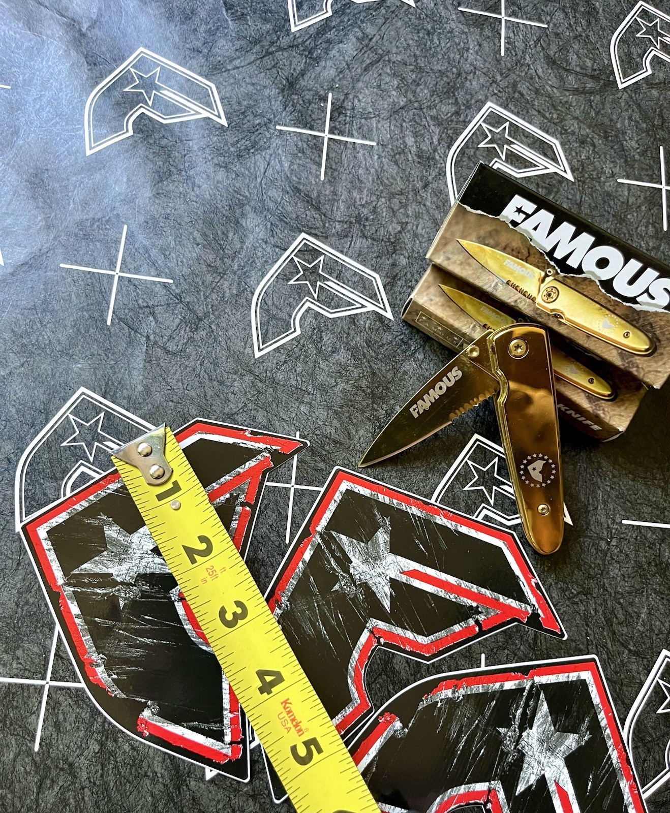 Famous Stars And Straps Knife And 3 Red Sticker Set Travis Barker Blink 182 gallery