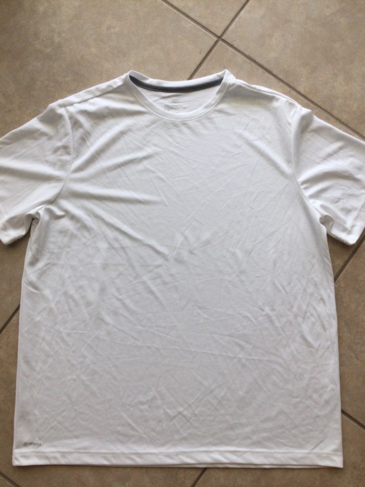 Athletic Works Mens DriWorks Performance T-Shirt White Short Sleeve Size L 42-44