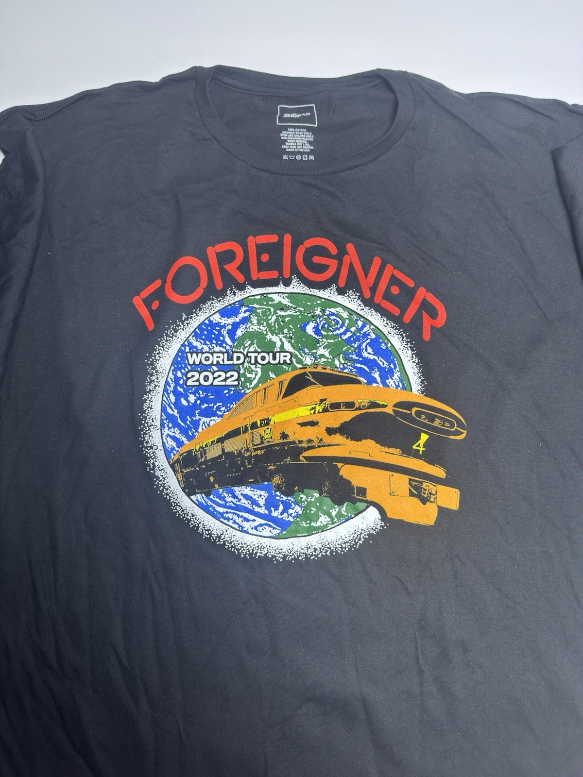 Foreigner 2022 World Tour Rock T- Shirt Size 2XL The Thread Shop NWOT gallery