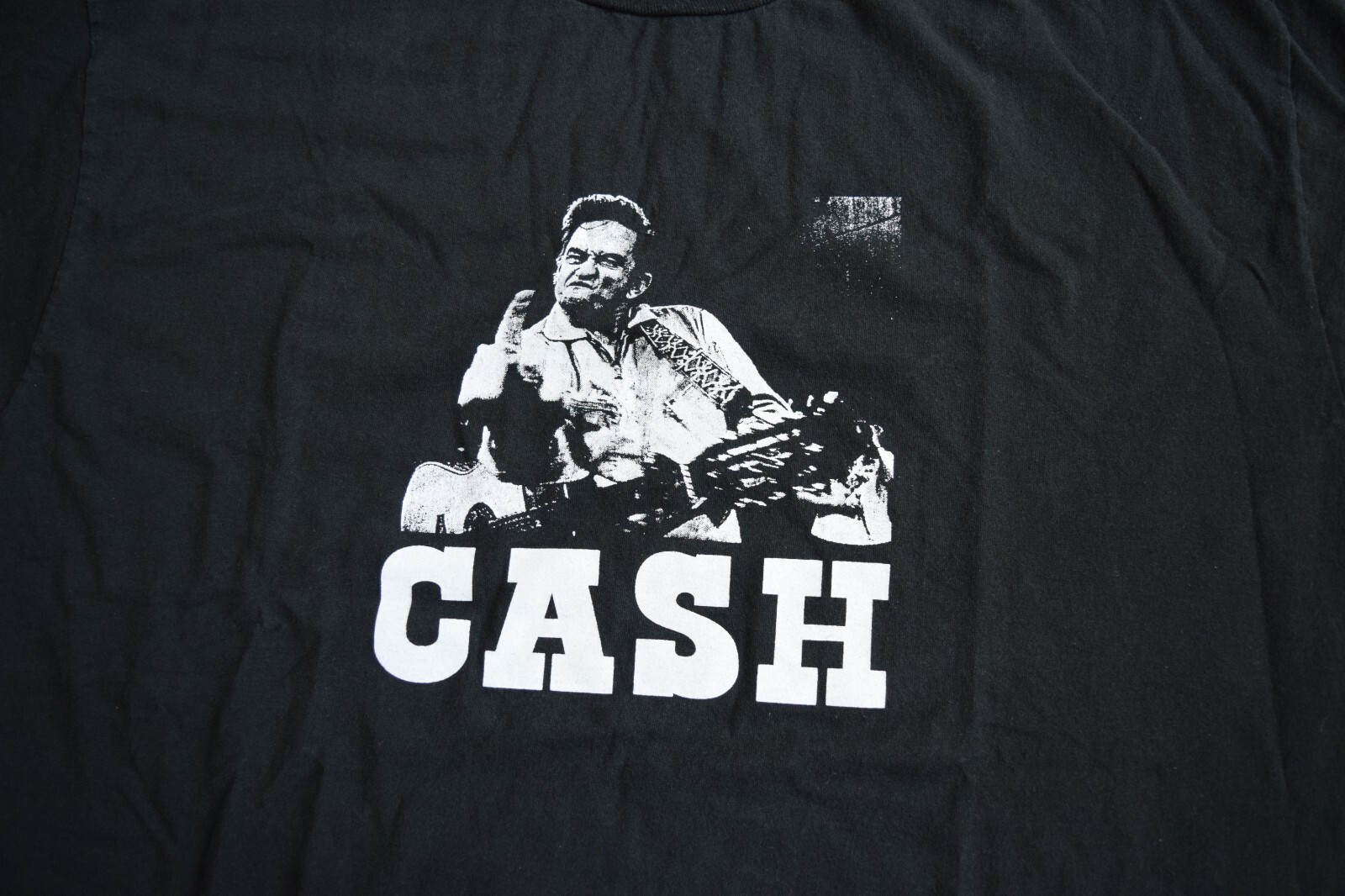 Vintage 2000s Johnny Cash Middle Finger Shirt Tee XL Tour Willie Nelson Punk gallery