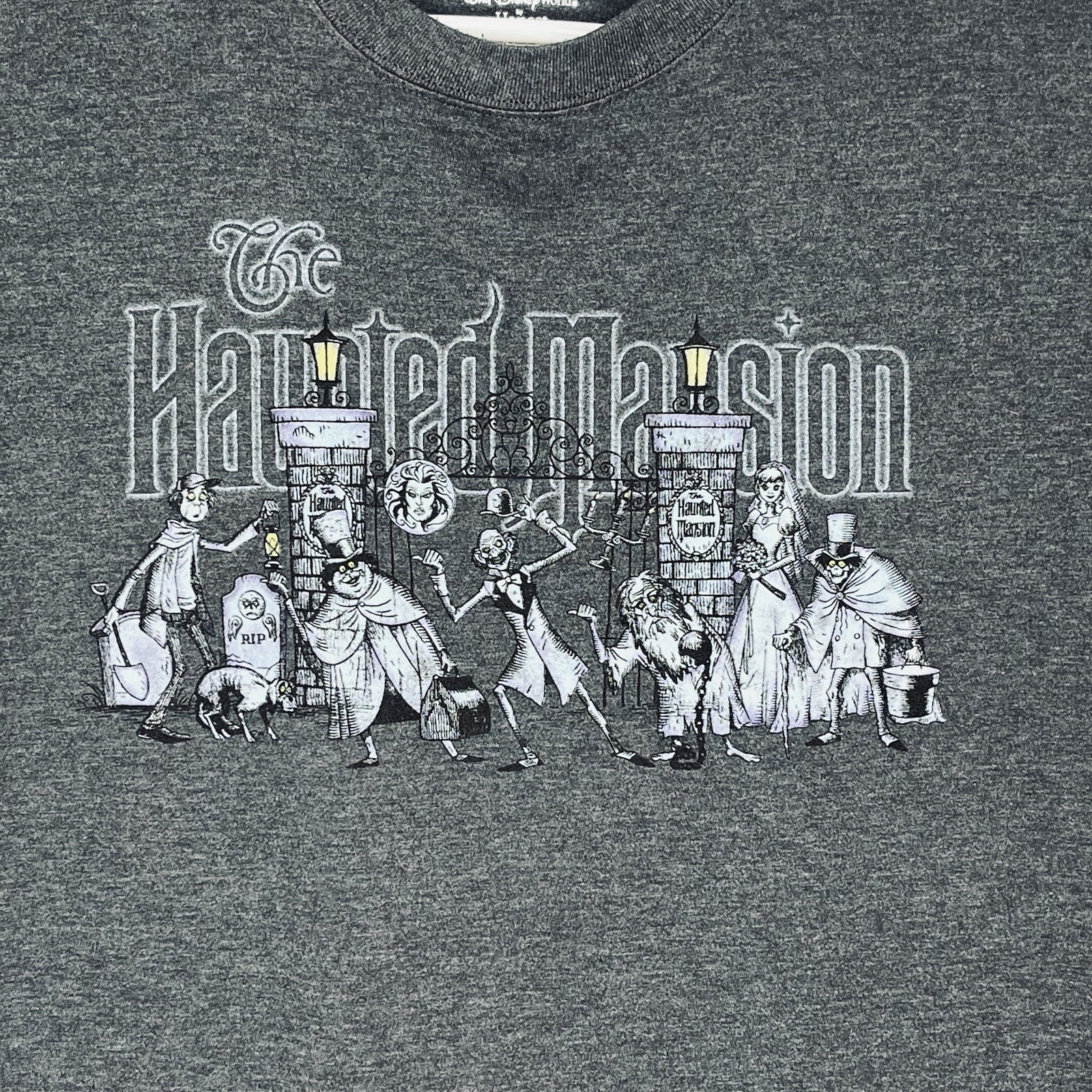 Disneyland The Haunted Mansion T-Shirt Size Large Gray gallery