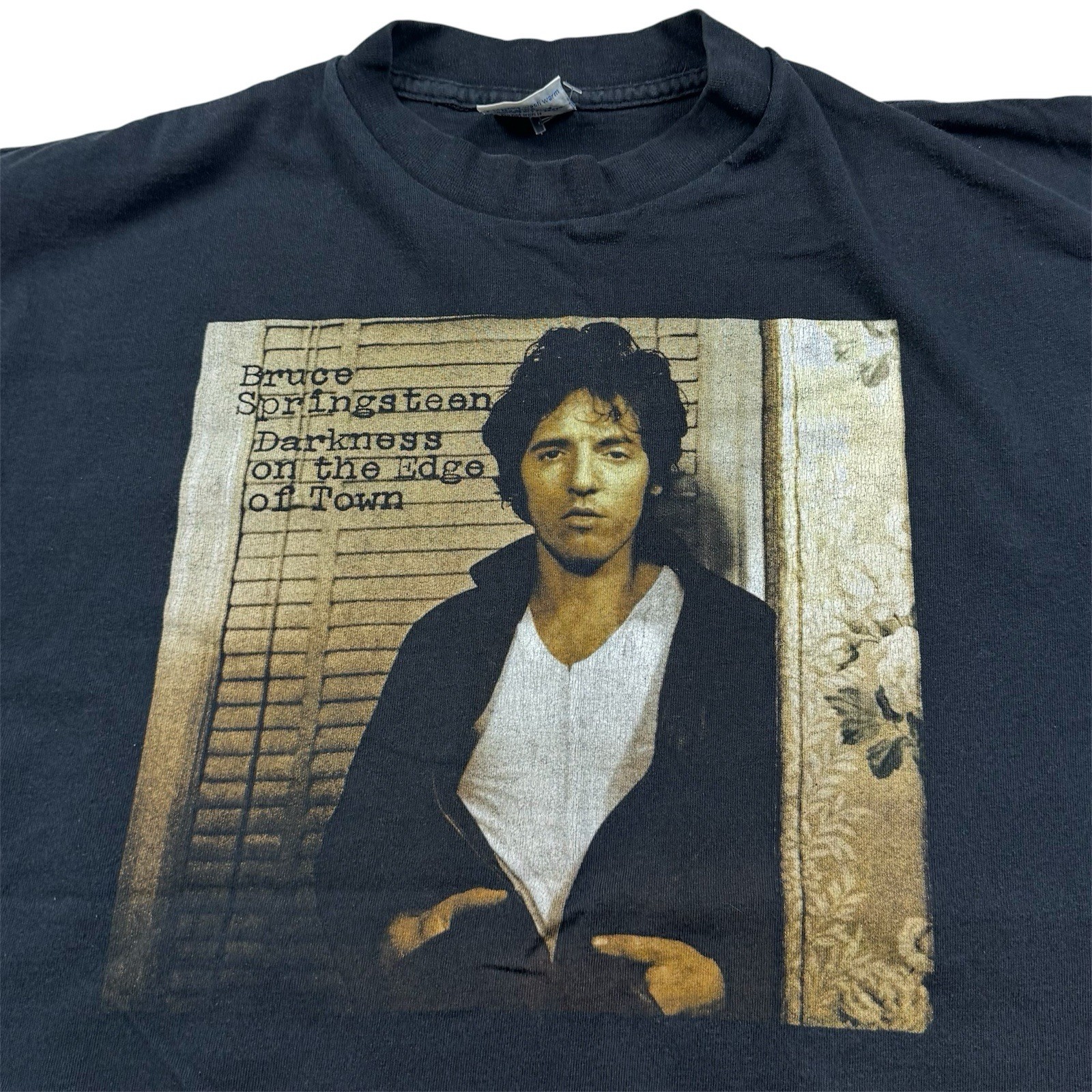 Vintage 90s Bruce Springsteen Darkness On The Edge Of Town Music t-shirt Mens XL gallery