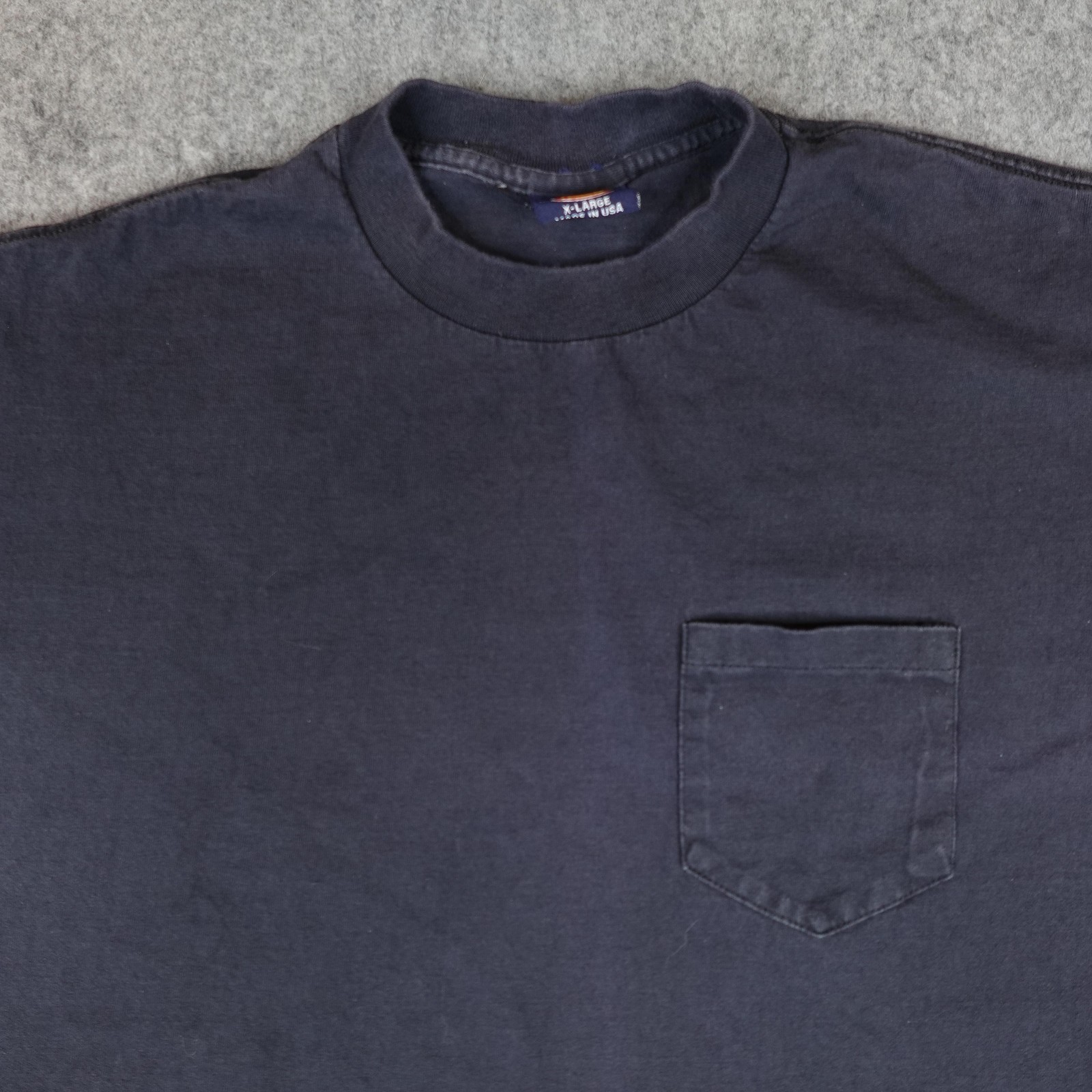 Vintage Dickies Shirt Men XL Navy Pocket Tee Made In USA Single Stitch Faded 90s gallery