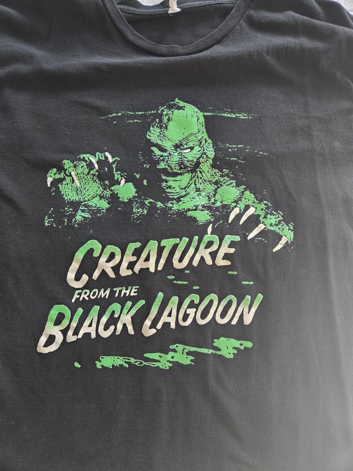 Creature from the Black Lagoon T-Shirt Size XL Pet And Smoke Free Home gallery