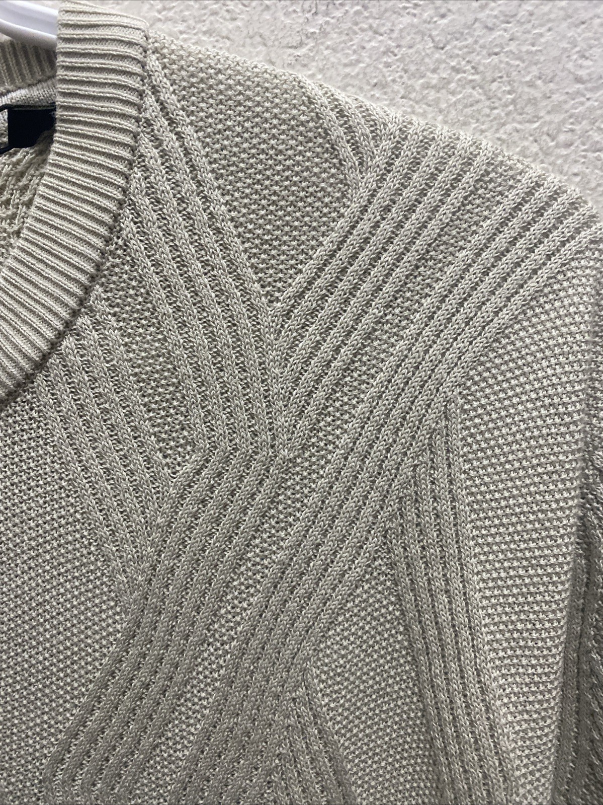 Porter & Ash Men's Large Gray Beige Modal Blend Textured Knit T-Shirt NWT gallery