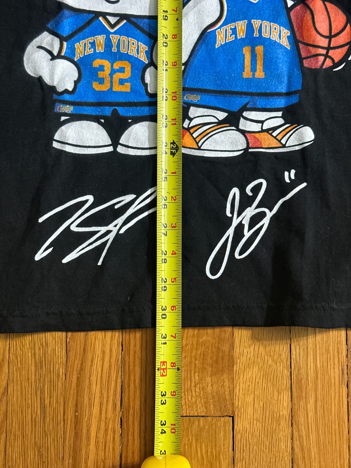 New York Knicks Karl-Anthony Towns Jalen Brunson Hello Kitty BLACK Shirt Unisex gallery