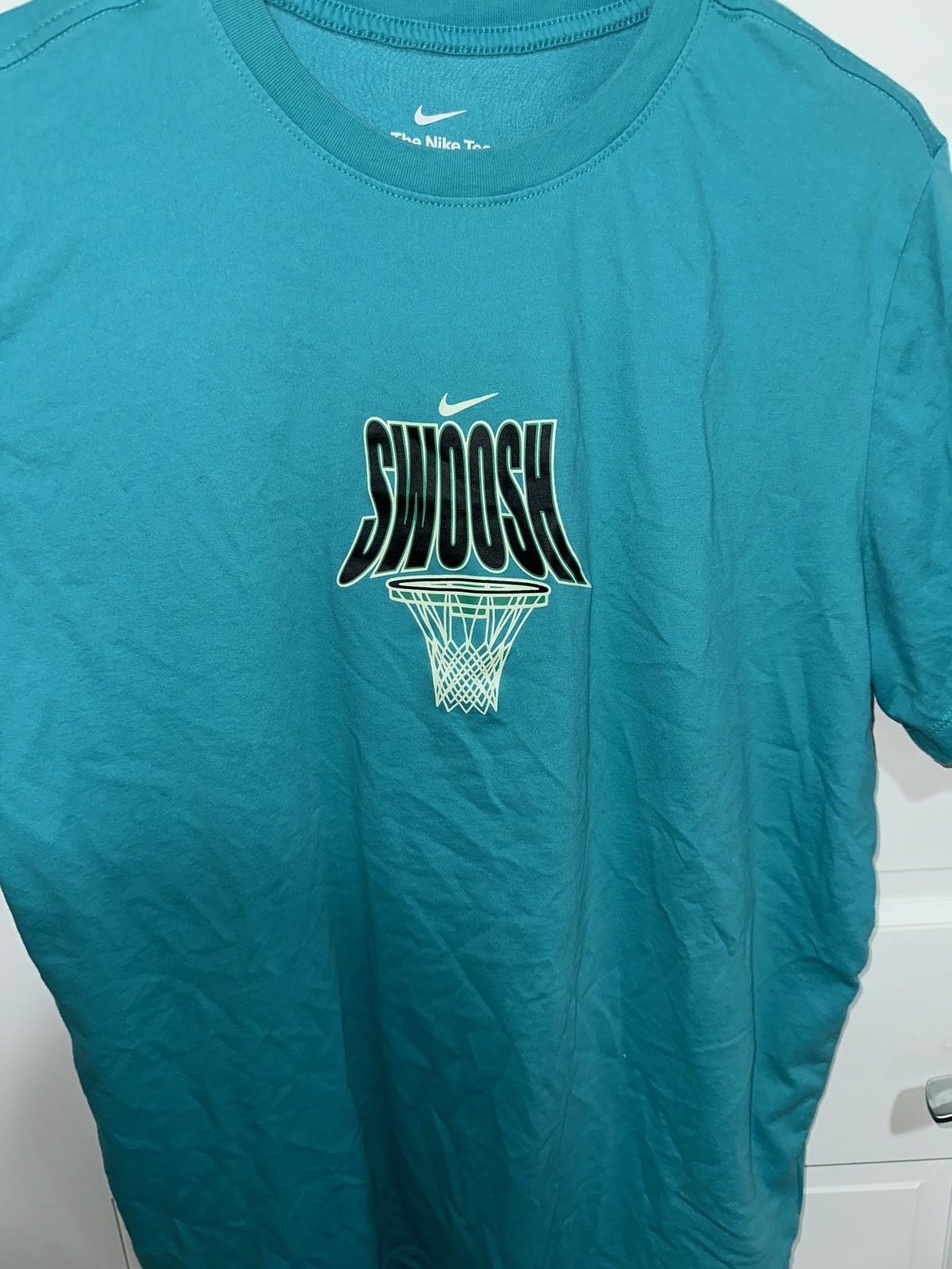 Nike Basketball T-Shirt Men Large Turquoise Dri-FIT Graphic HJ3466-345 gallery