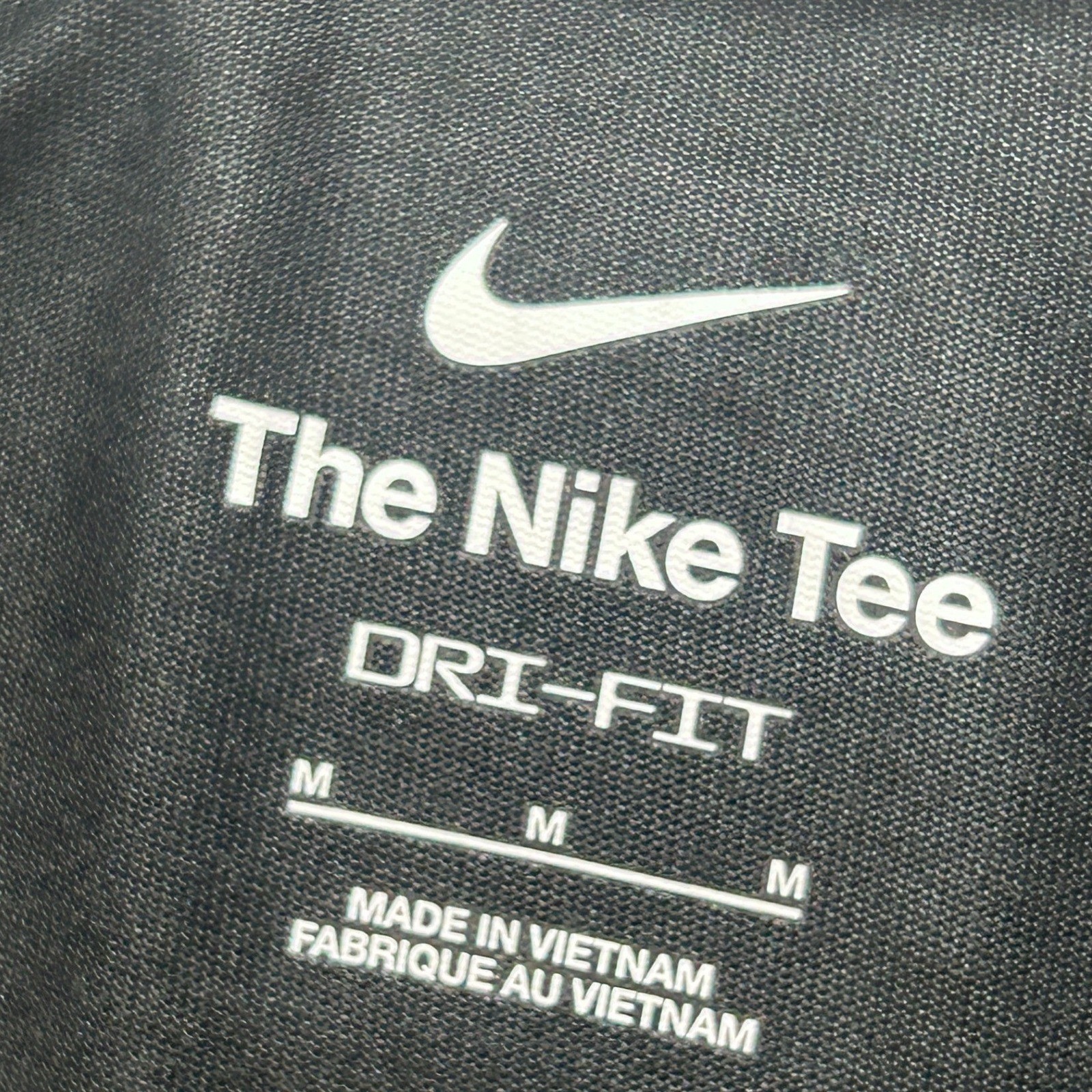 Nike Mens Dri-FIT Basketball Graphic T-Shirt Black HF6205-010 Size Medium NEW gallery