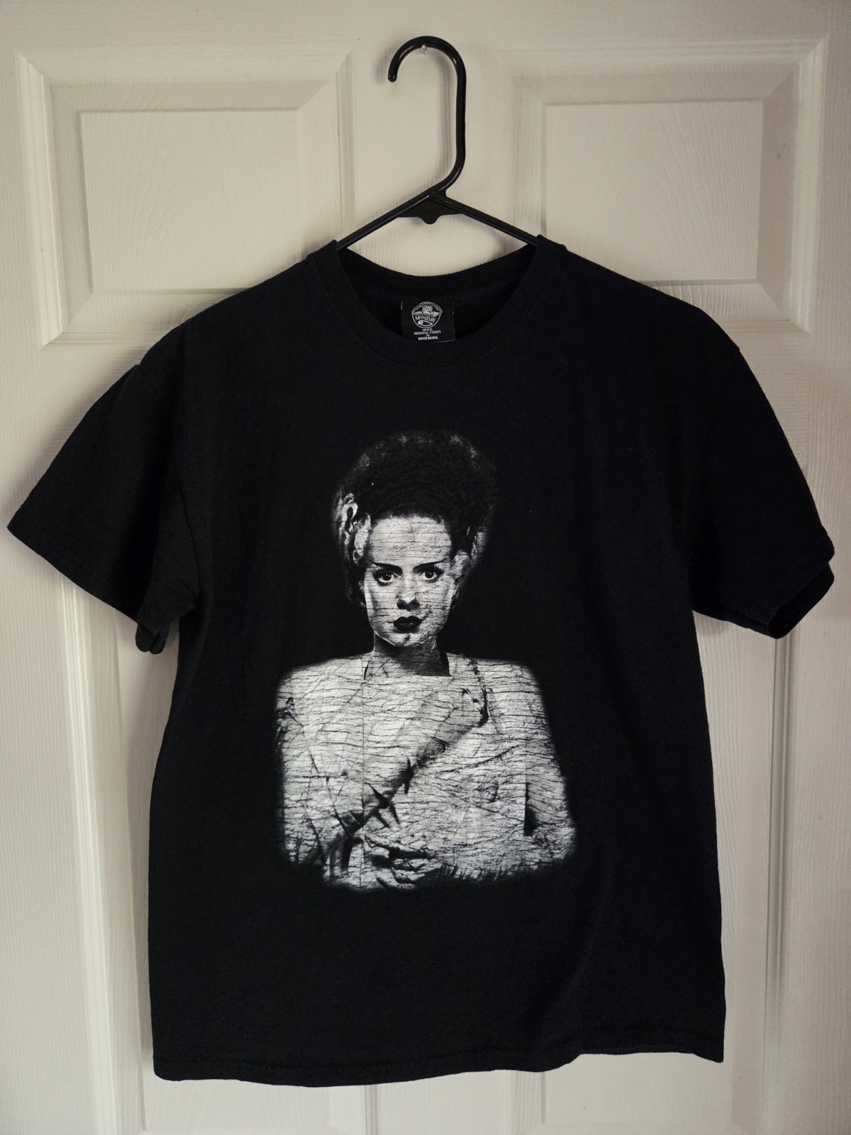 Bride Of Frankenstein Universal Studios x Rock Rebel Slim-fit Graphic Tee Size M gallery